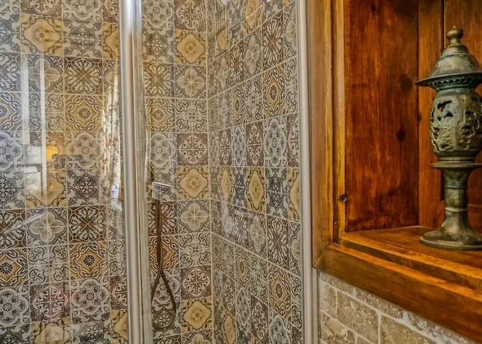 Zeytinli Konak * Selcuk