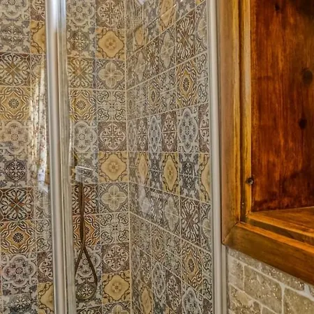 Zeytinli Konak * Selçuk